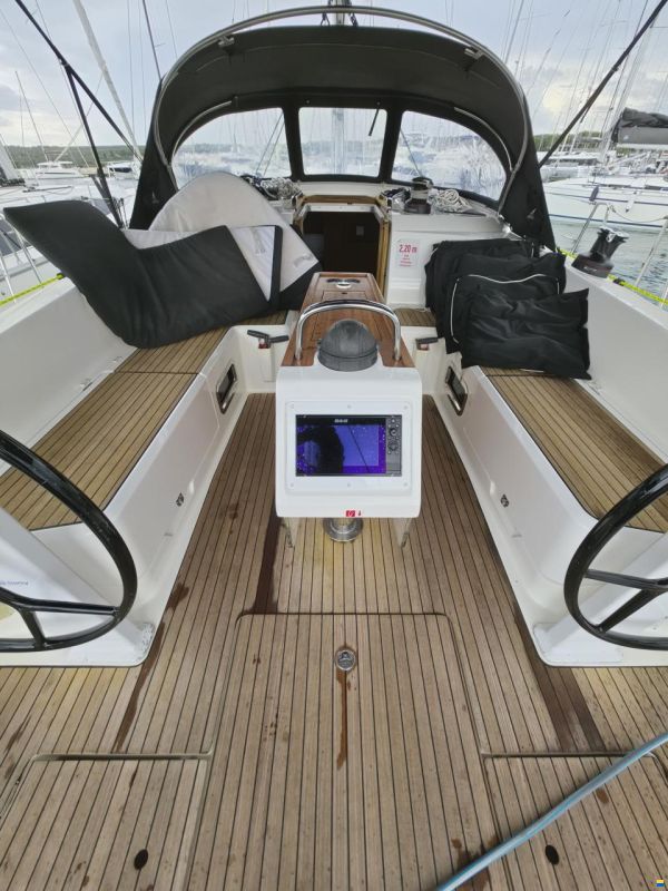 Bavaria CRUISER 46