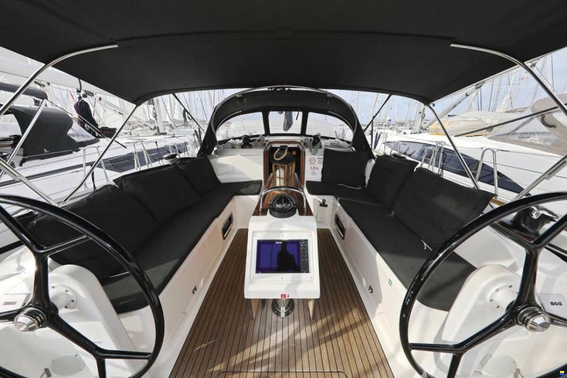 Bavaria CRUISER 46