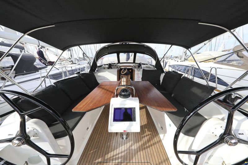 Bavaria CRUISER 46