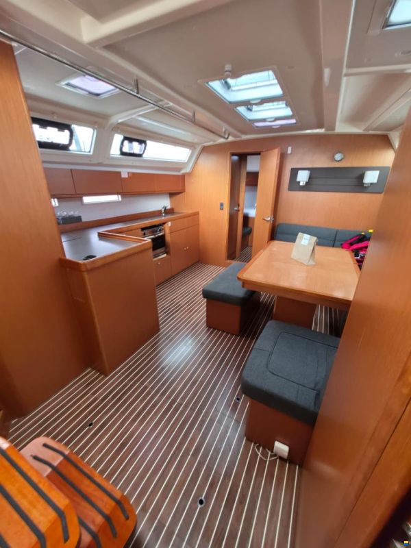 Bavaria CRUISER 46