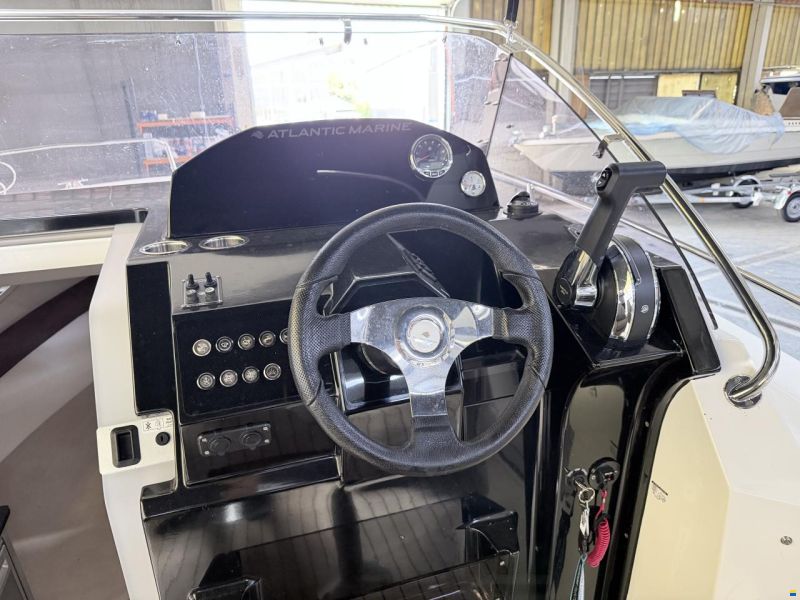 Atlantic Marine 690 Sun Cruiser