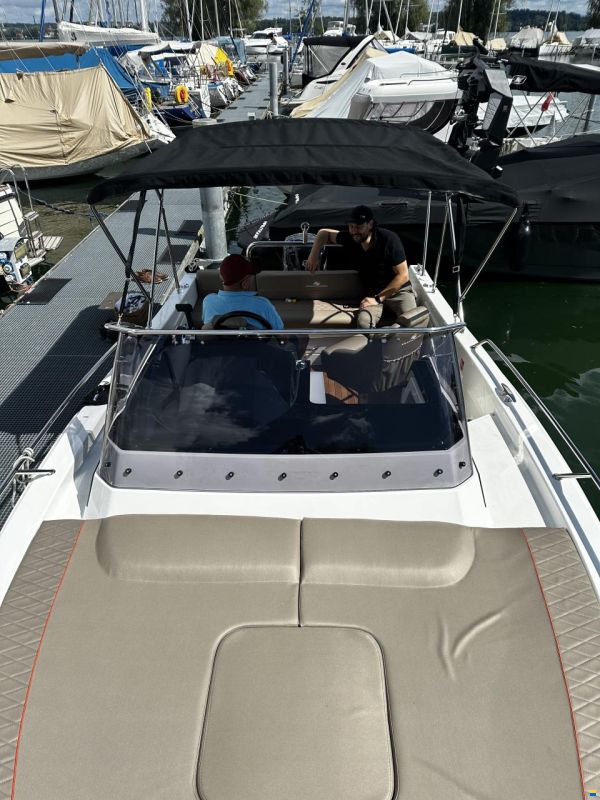 Atlantic Marine 690 Sun Cruiser