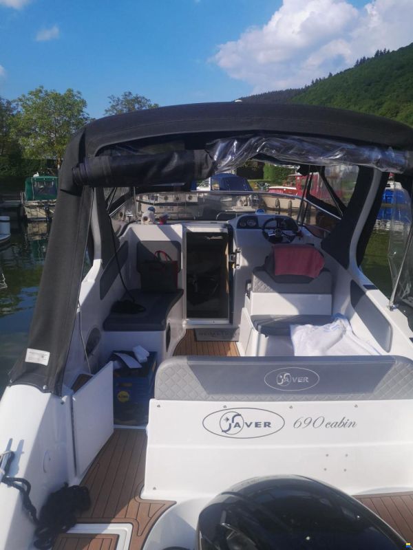 Saver 690 Cabin