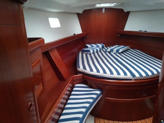 Beneteau Oceanis 473