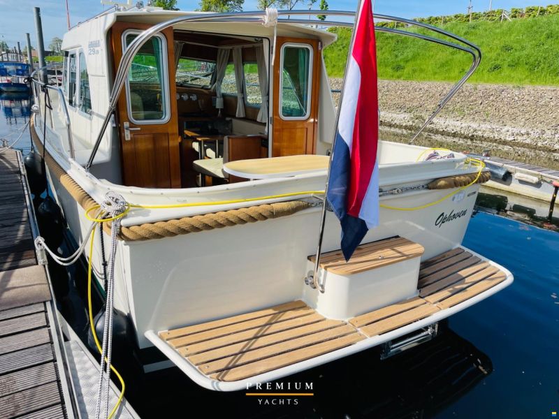 Linssen 29.9 sedan