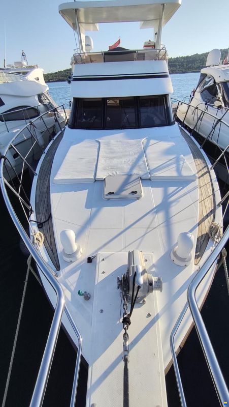 Astor 44
