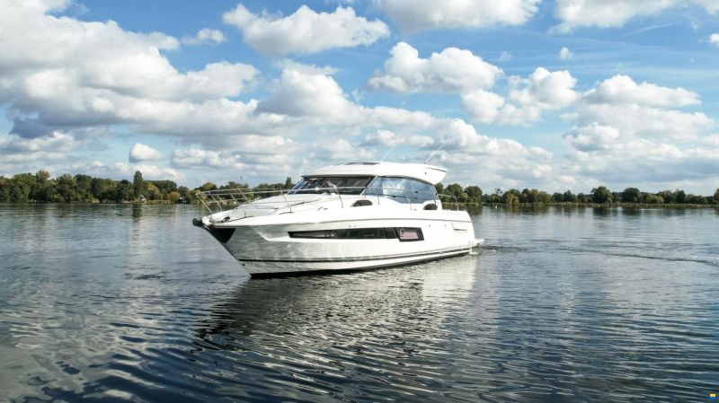 Prestige 460S