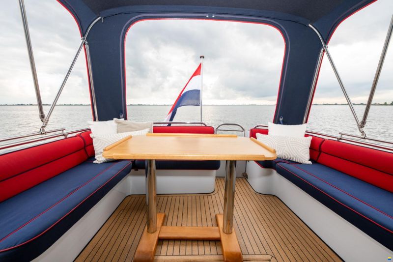 Thomasz Tristan 32 Cabrio