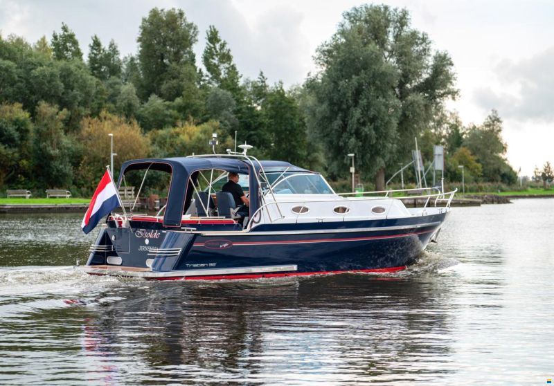 Thomasz Tristan 32 Cabrio