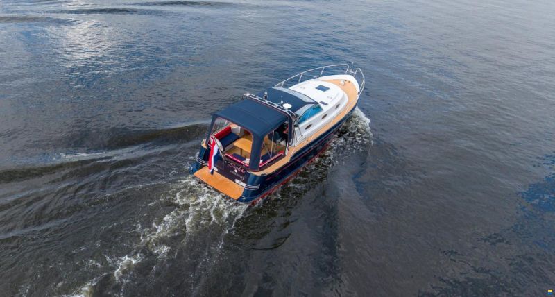 Thomasz Tristan 32 Cabrio