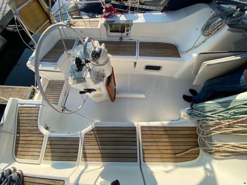 Beneteau oceanis 393