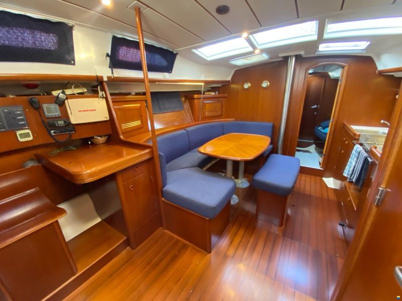 Beneteau oceanis 393
