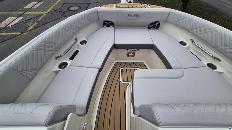 Sea Ray SDX 230 Europe