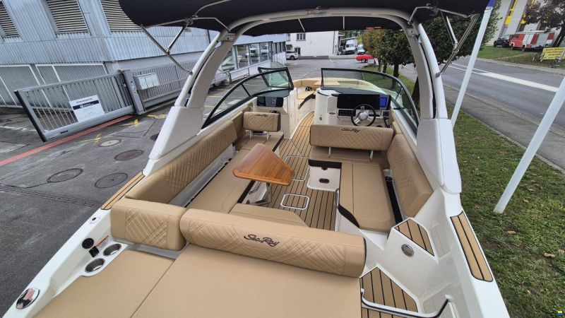 Sea Ray SDX 270 Europe