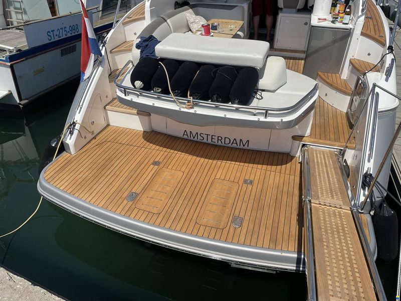 Princess V40