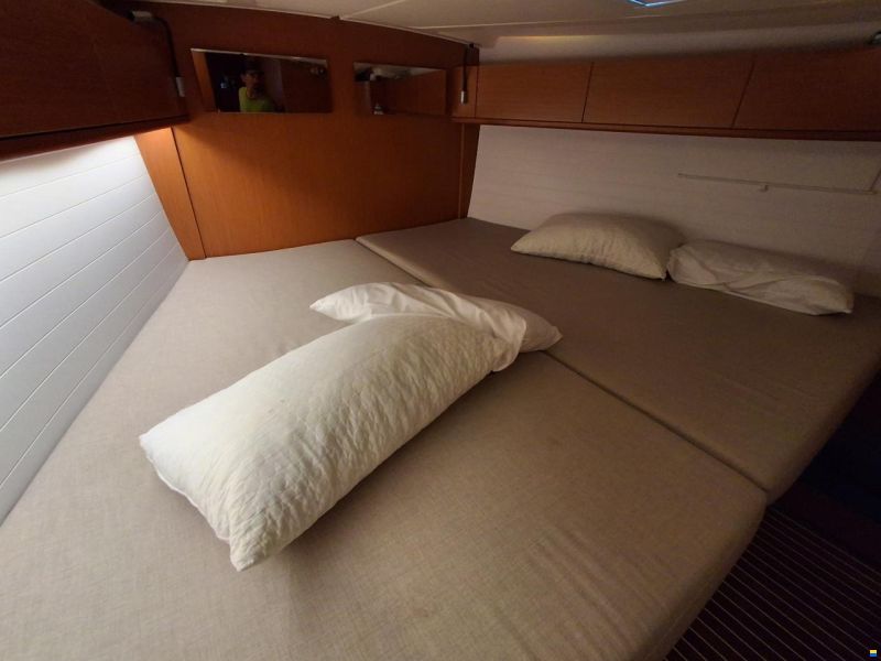 Bavaria 51 cruiser