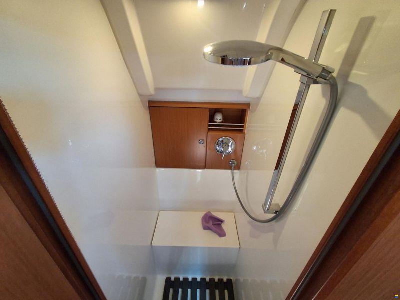 Bavaria 51 cruiser