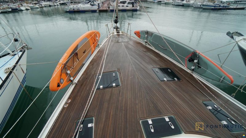 Bavaria 55