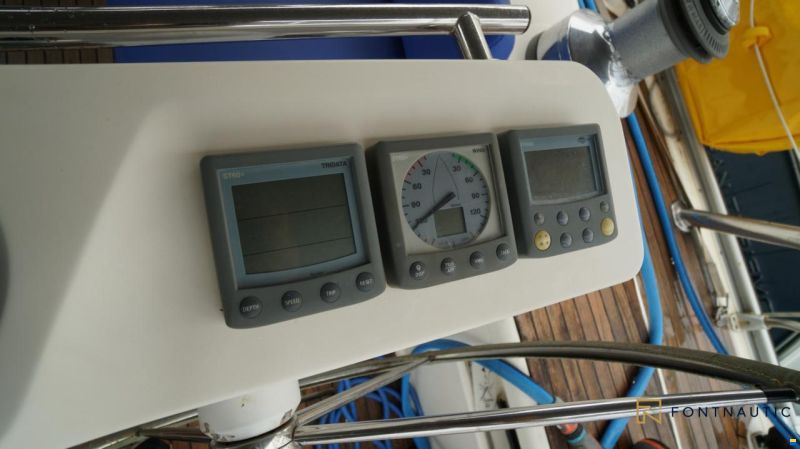 Bavaria 55