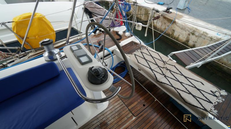 Bavaria 55