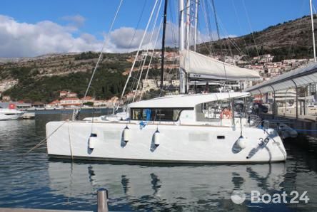 Lagoon 39