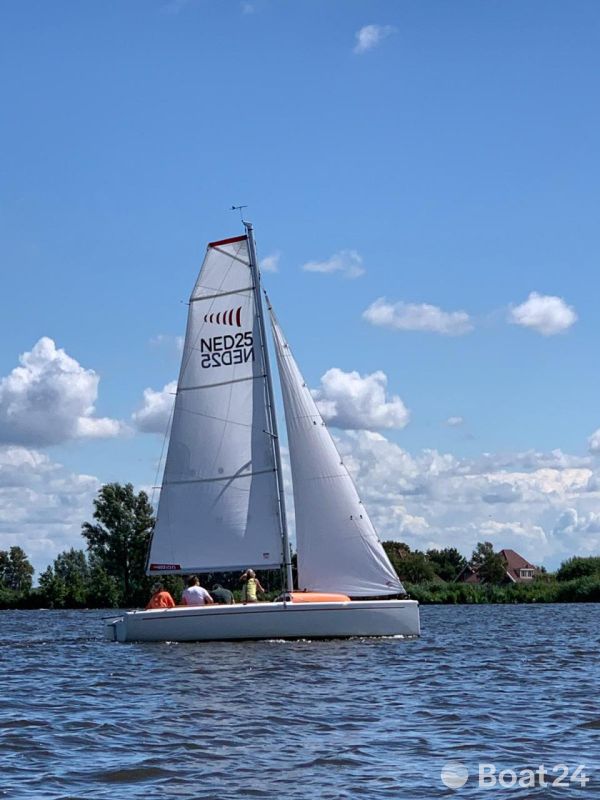 Aira 22