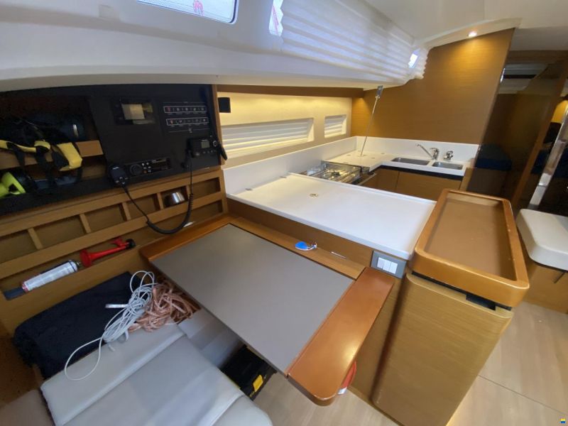 Jeanneau sun odyssey 440