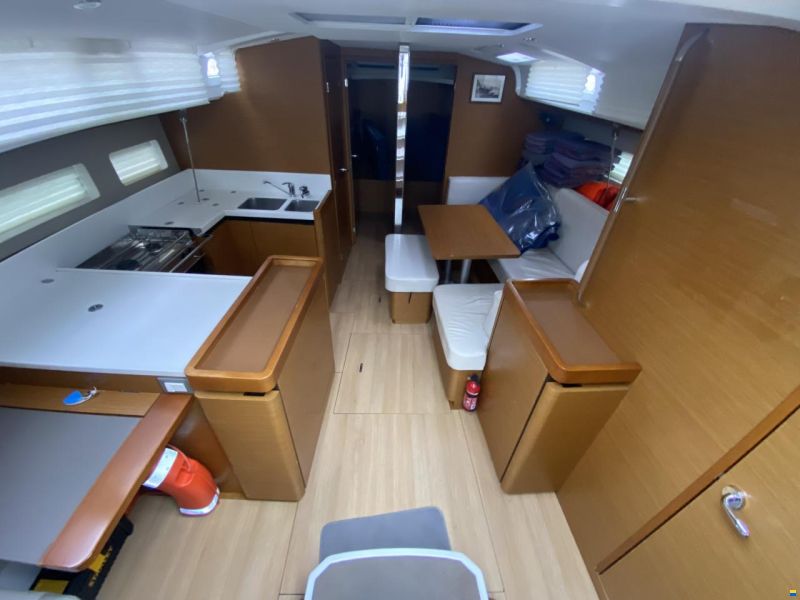 Jeanneau sun odyssey 440