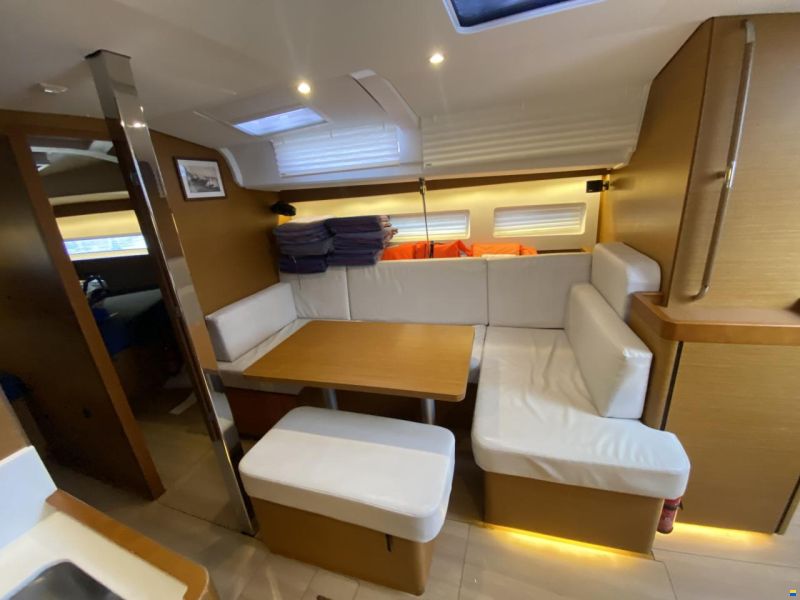 Jeanneau sun odyssey 440