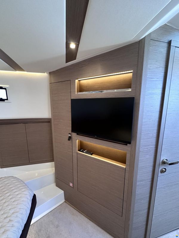 Pardo Yachts P43