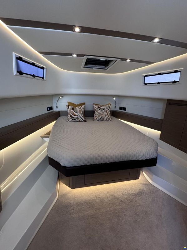 Pardo Yachts P43