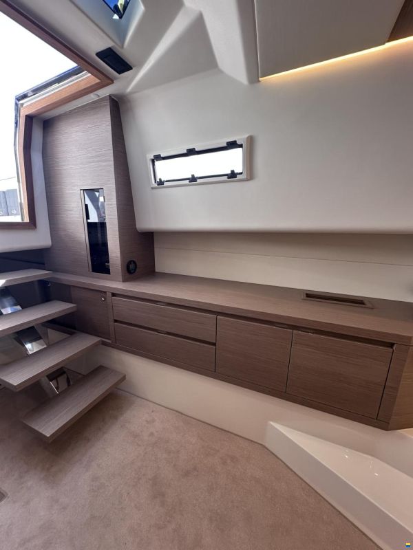 Pardo Yachts P43