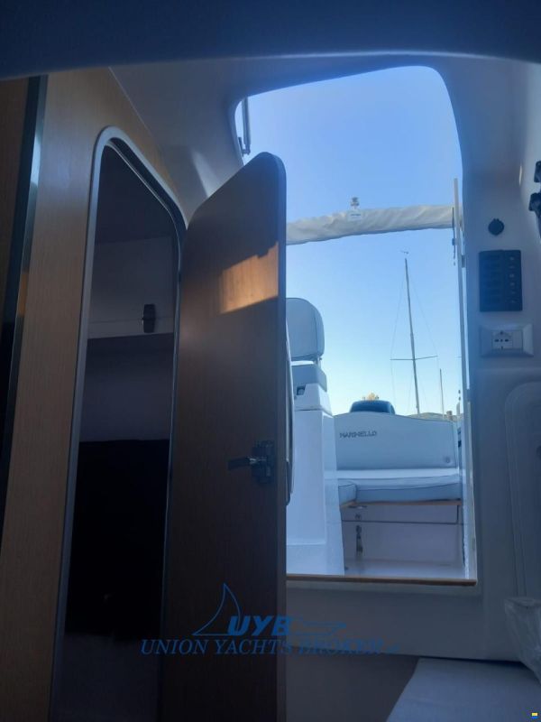 Marinello 590 Cabin