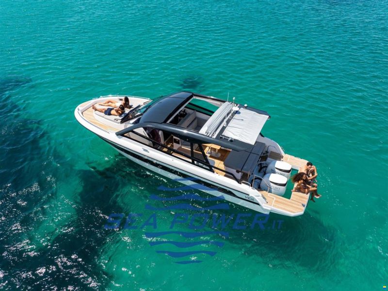 Bavaria Vida 33 Hard Top