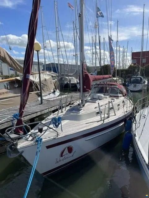 Najad 330