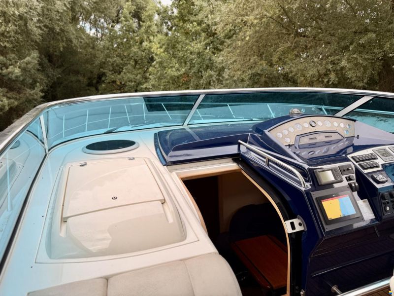 Sealine S38