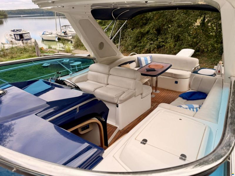 Sealine S38