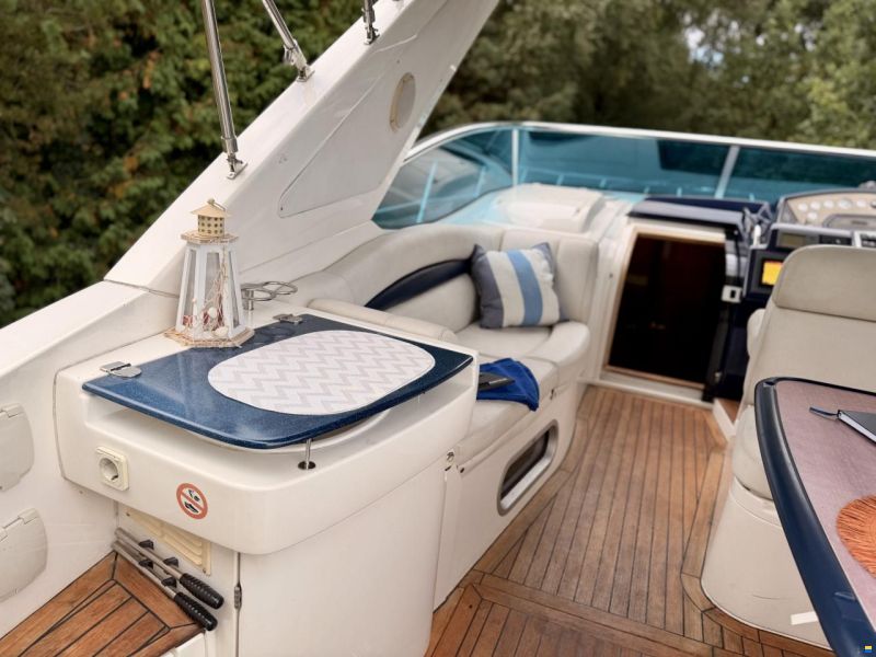 Sealine S38