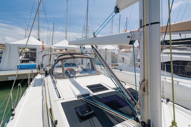 Dufour 44