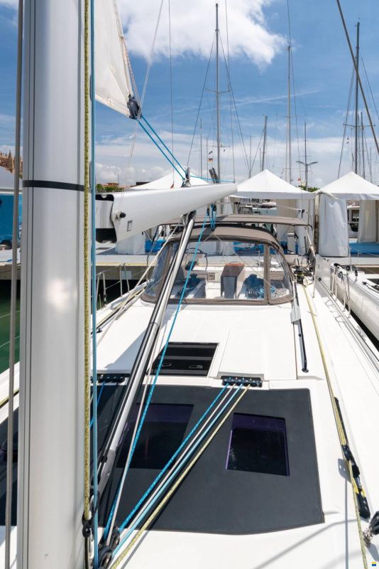 Dufour 44