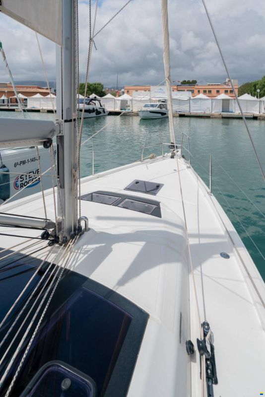 Dufour D390 Grand Large