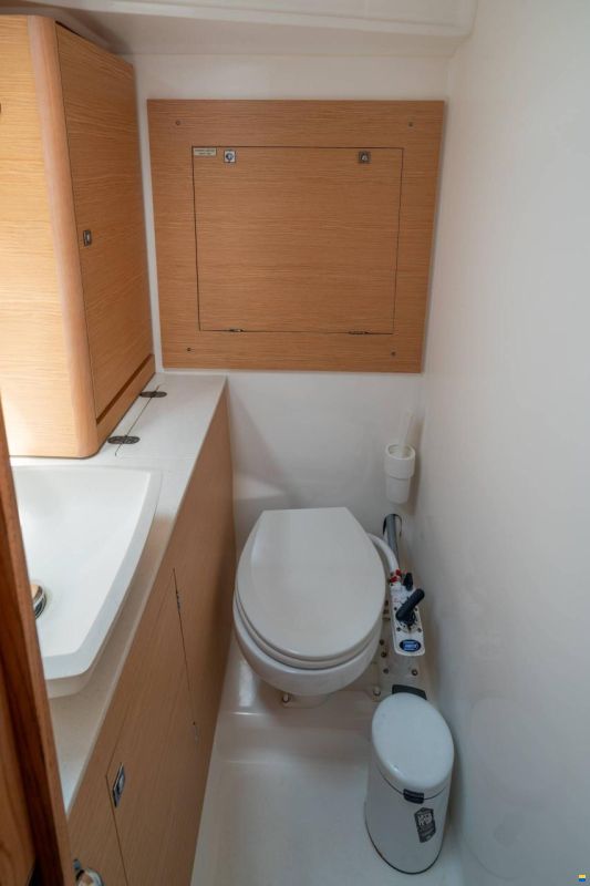 Dufour D390 Grand Large