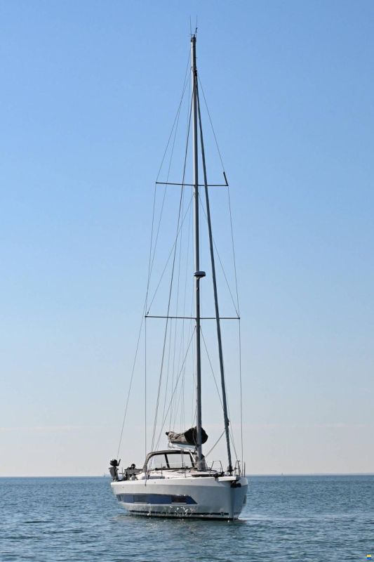 Dufour D470