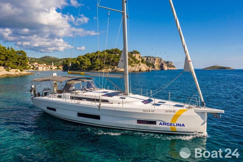 Dufour D470