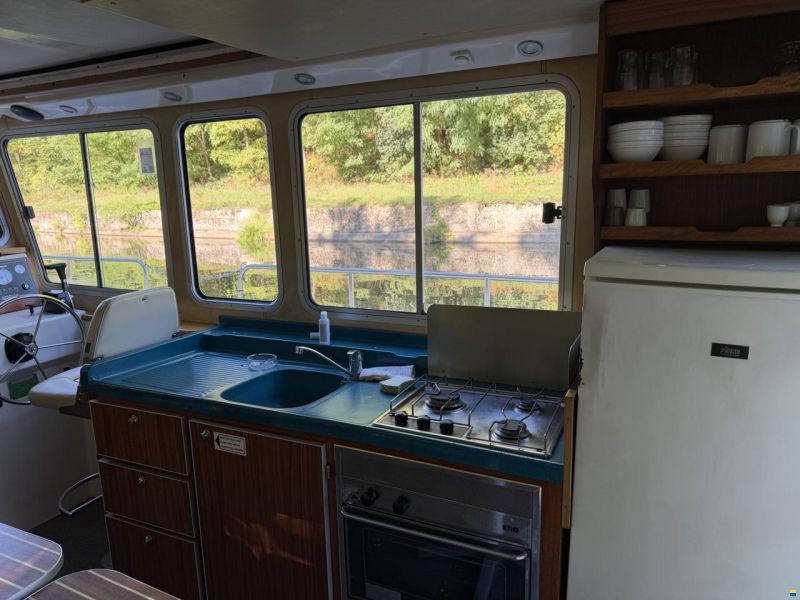 Locaboat 1260R