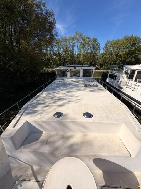 Locaboat 1260R