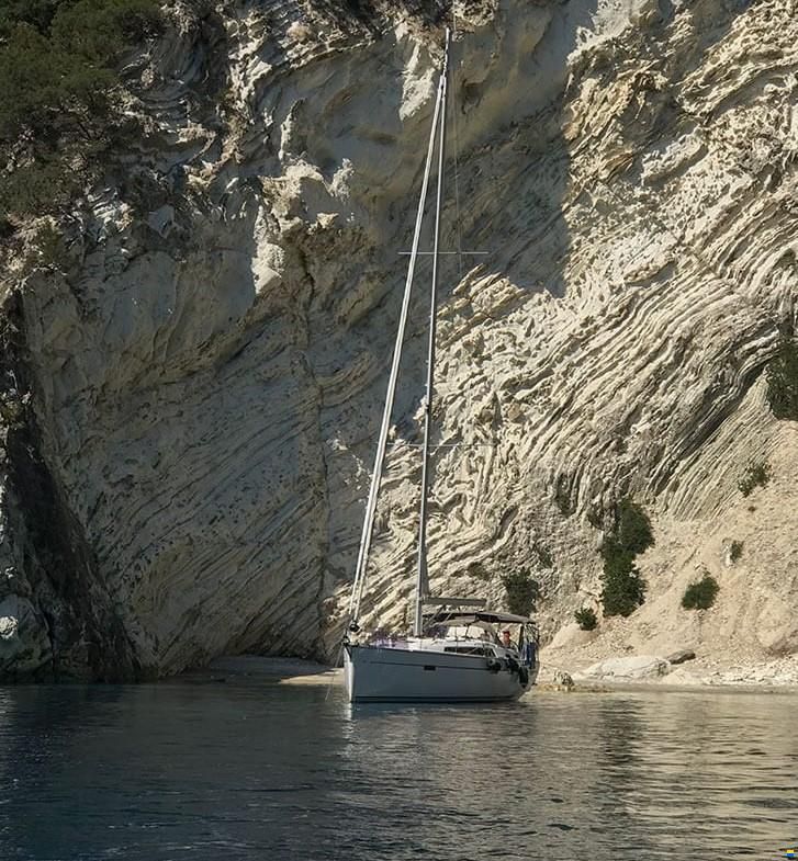 Bavaria 36 cruiser