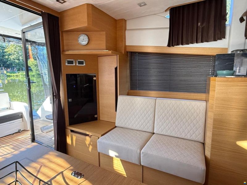 Galeon 420 Fly