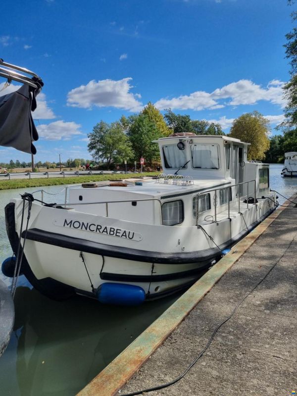 Locaboat 935W