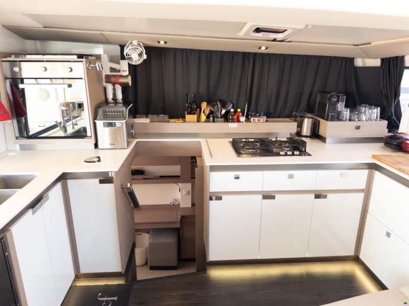 Fountaine Pajot Elba 45